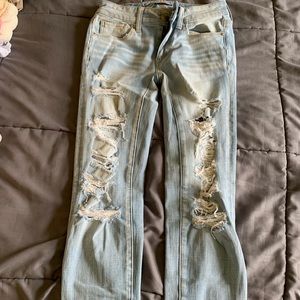 American Eagle ripped skinny jeans